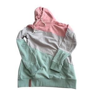 BUNDLE 2/$50 BNWT multicolor Ampersand sweatshirt